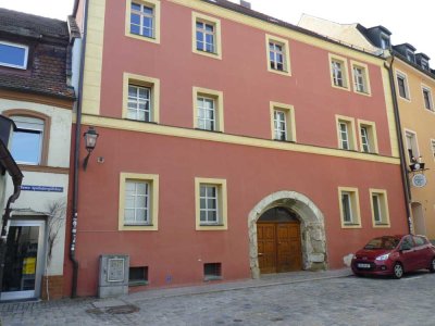 Schöne zwei Zimmer Wohnung in Amberg Zentrum