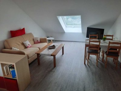 Möblierte Dachgeschosswohnung