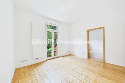 Unikat in Frankfurt: Charmantes Hinterhaus mit Terrasse und Dachspeicher