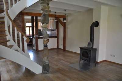Individuell - ökologisch - natürlich  3,5-Zimmer-Wohnung mit Terrasse in Barsbek