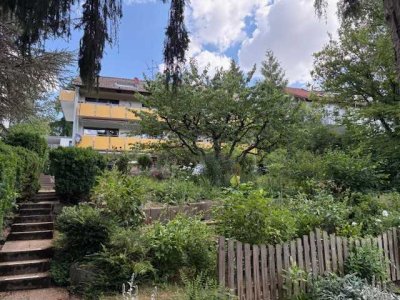 Natur Pur!!!
Idyllische 2 Zimmerwohnung mit Balkon sowie Gartennutzung, Nähe der Körsch