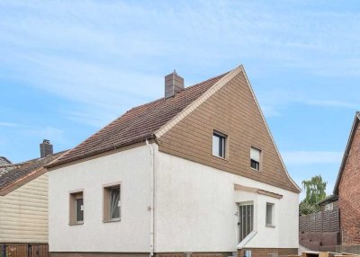 Provisionsfrei – Familienfreundliches Haus mit großem, sonnigem Garten
