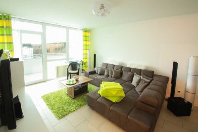 Sehr schöne 3 ZKB Wohnung