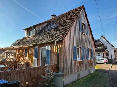 Liebevoll modernisiertes Einfamilienhaus!