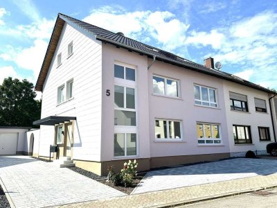 Sonnenhelle Wohnung in Waldrand-Lage mit Balkon & 2 x PKW