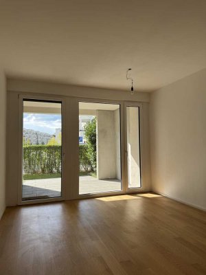 Attraktive 3-Zimmer-Wohnung mit Terrasse, Einbauküche und Tiefgaragenstellpl