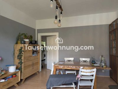 Tauschwohnung: Altbauwohnung mit Balkon