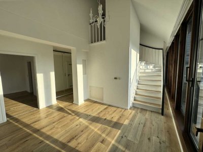 Exklusive Panorama Penthouse Wohnung/Büro oder WG mit 3 Zimmern, 131 m² in 1A-Lage von Kassel
