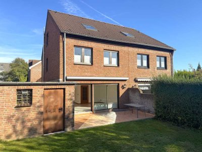 Familienglück: Gepflegte 5-Zi-DHH mit Garten! Studio! Hobby! Garage! Schloss Heltorf 1,1 km!