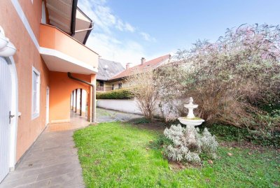 Mehrfamilienhaus in Mureck am Hauptplatz, 27 Zimmer, 723 m² - Vielseitige Nutzung &amp; Top-Investment für Anleger! Bestandsfrei!