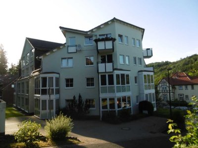 ...ab sofort 1-Zi-Wo.f.sol.berufst./Single/Stud.   im 4.OG, Garage / Balkon möglich!