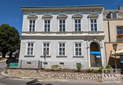 „Ihr Zuhause in Ernstbrunns Jugendstil-Ikone – historische Eleganz trifft moderne Vision“