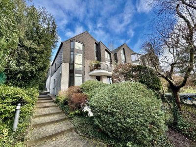 Komplett sanierte 3 Zimmer-(Maisonette)-Wohnung mit Balkon & Terrasse