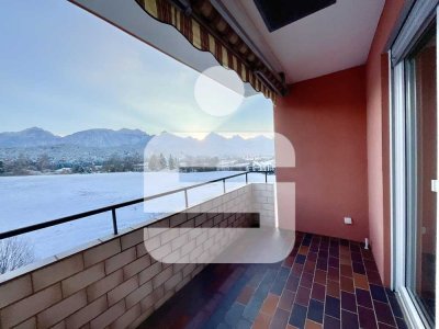 Traumhaftes Panorama über den Dächern Füssens