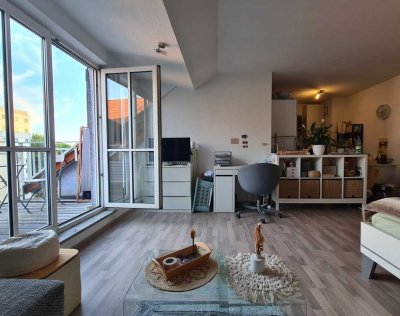 Schöne Wohnung mit Loggia und EBK in Fürth-Hardhöhe