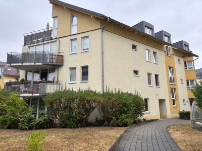 Ruhig & zentral! Gemütliche 3-Zi.-Whg. mit Terrasse und separater Küche