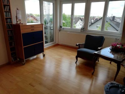 Lichtdurchflutete 3 Zimmer-Wohnung