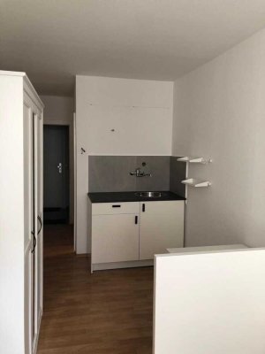 Erstbezug nach Sanierung, Single Appartement komplett möbliert