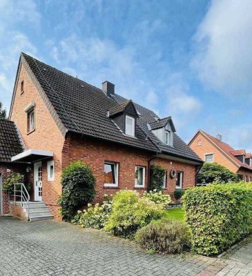 Ihr neues Zuhause: Doppelhaushälfte mit Kamin, Garten, Garage und vielem mehr
