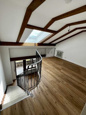 Sonnige Maisonette-Wohnung mit traumhaften Bergblick