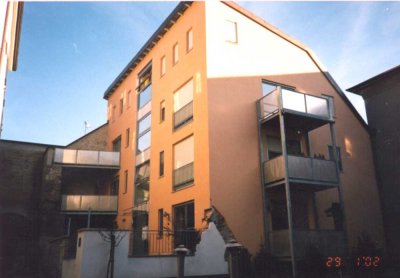 Helle Galerie-/Maisonette-Wohnung mit Balkon in der Altstadt Regensburg