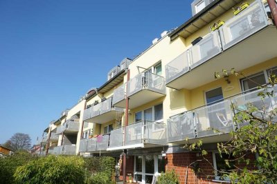 Großzügige 2-Zimmer-Wohnung in ruhiger Lage mit Dachterrasse!
