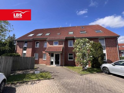 Charmante DG-Whg. mit Spitzboden, Stellplatz und viel Platz zum Wohlfühlen