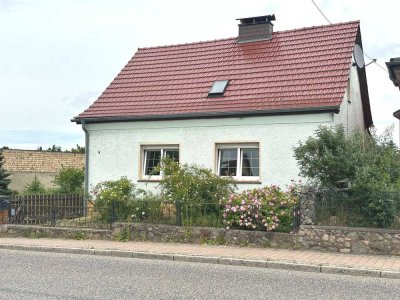 Einfamilienhaus mit weitläufigen Grundstück in Bernau zu verkaufen