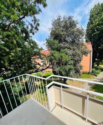 Erstbezug nach neu Sanierung! 3-Zimmerwohnung mit tollem Balkon | GBH
