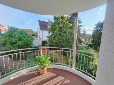 2-Zimmer-Wohnung mit Einbauküche in Top-Lage