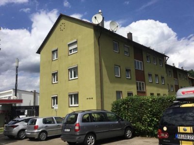 Neu-renovierte-3-Zimmer-Wohnung