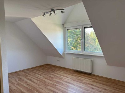 Gepflegtes Einfamilienhaus mit 6 Zimmern in Bassenheim