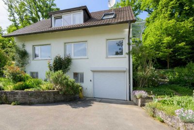 Familienfreundliches Haus mit großem Garten und separaten Wohneinheiten