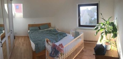 Helle 5-Zimmer Maisonette-Wohnung mit Dachterrasse und Garten in Malsch