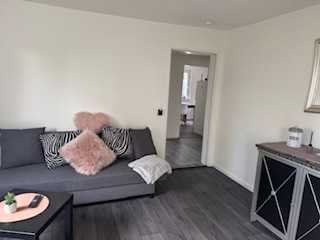 Charmante 3,5 Zimmer-Wohnung möbliert mit Bergsicht in Lindau Bodensee zur Vermietung auf Zeit