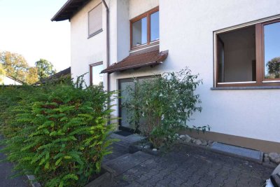 Charmante, helle Wohnung in idyllischer Lage!