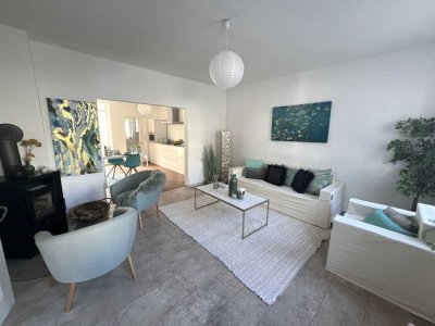 Wohnen wie im eigenen Haus! Haus im Haus in Oberhausen-Dümpten sucht neue Familie