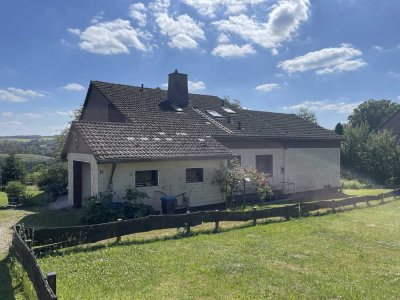 Freistehendes Einfamilienhaus auf Traumgrundstück