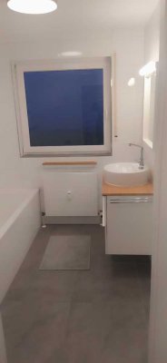 Teilmöblierte, gehobene 2-Zimmerwohnung in BR-Stadt von privat zu vermieten