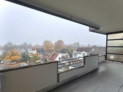 Umfassend sanierte 4 Zimmer-Wohnung mit Balkon in Bestlage in Bremen-Vegesack
