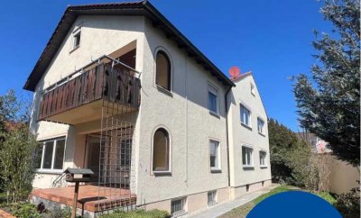 Schöne 4 Zimmer-Wohnung mit großem Wohnzimmer, Terrasse, Garten im Zentrum von Königsbrunn