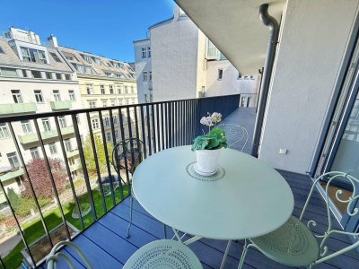 Luxuriöse 4-Zimmer-Wohnung in 1040 Wien mit Balkon und Stellplatz!