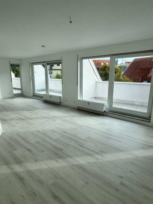 Elegante 4-Zimmer Wohnung mit Balkon in Königstein im Taunus