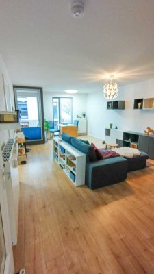 2,5 Zimmer-Wohnung mit Balkon im schönen Reudnitz