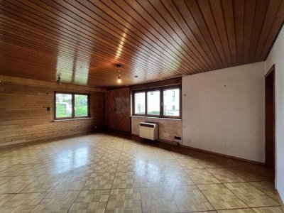 Sanierungsbedürftiges Einfamilienhaus in sensationell ruhiger Lage von Filderstadt-Bonlanden