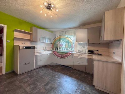 Raumwunder auf 160 m² – 8-Zimmer-Wohntraum mit Balkon und Einbauküche
