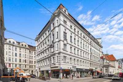 GROSSBÜRGERLICHE ALTBAUWOHNUNG IN STÄDTISCHER BESTLAGE