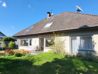 Großzügiges Ein- bis Zwei-Familienhaus