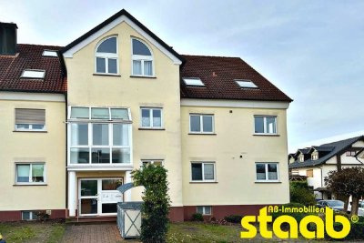WOHNEN MIT WOHLFÜHLFAKTOR
Attraktive 3-Zimmer-ETW mit Balkon, Carport &amp; Außenstellplatz in Ha