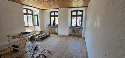 Frei zum 01.07ten! Erstbezug nach Renovierung. Gemütliche 2 Zimmer-Wohnung in Oberweiler